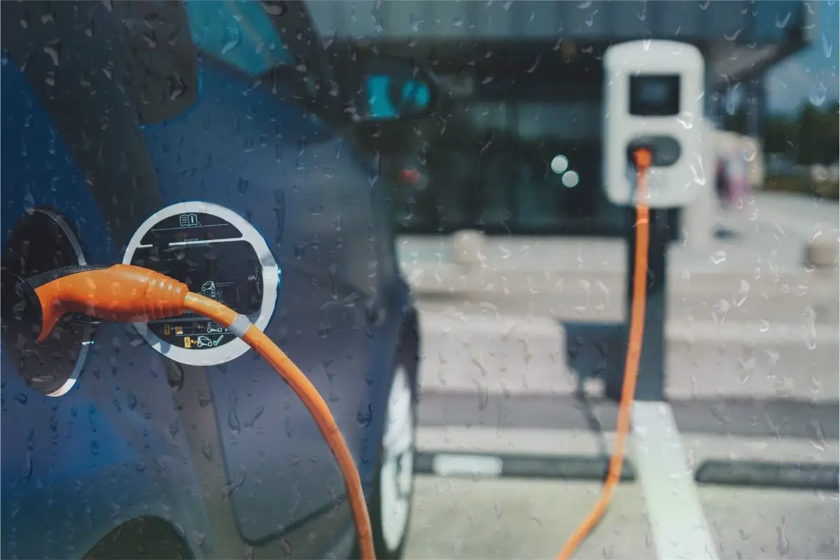 Can you charge an electric car in the rain?